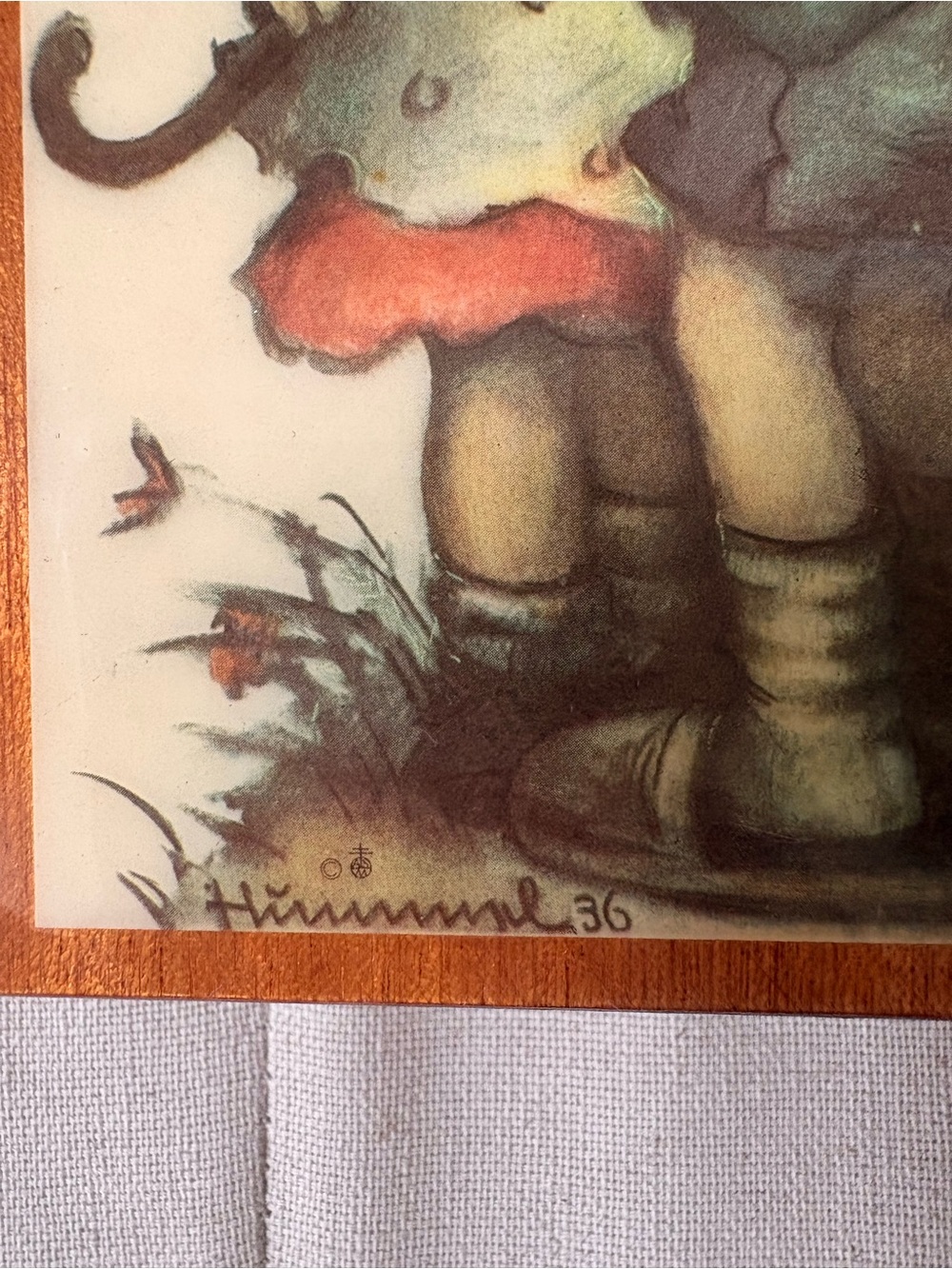 Vintage Hummel 36 April Showers Children under Umbrella Wooden Music Trinket Box - Picture 2 of 5
